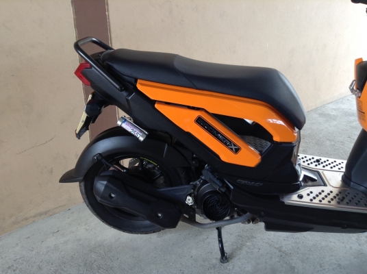 ขาย!!! ซูมเม่อX สภาพสวยรถใช้น้อย ใหม่มาก ปี56 รถเครื่องดีคับ ทะเบียนครบ ภาษีไม่หมด