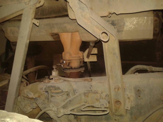 รถโม่ปูน ISUZUหัวร็อกกี่ 3ใบพัด เครื่อง6RB โม่ตรง6คิวลดราคาเหลือ550,000