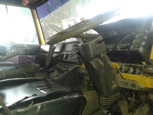 รถโม่ปูน ISUZUหัวร็อกกี่ 3ใบพัด เครื่อง6RB โม่ตรง6คิวลดราคาเหลือ550,000