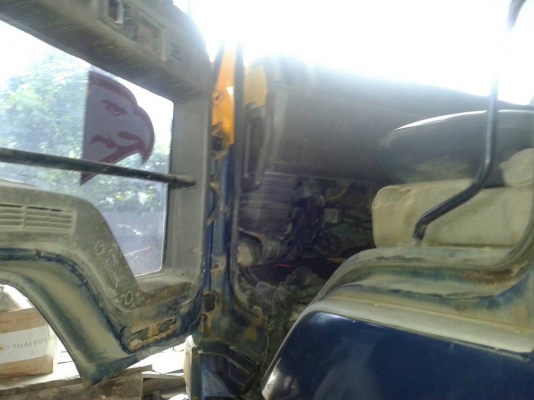 รถโม่ปูน ISUZUหัวร็อกกี่ 3ใบพัด เครื่อง6RB โม่ตรง6คิวลดราคาเหลือ550,000