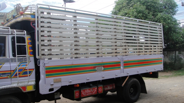 HINO FD165B เครื่องHO6C เทอร์โบ202แรงม้า แรงสะใจ กะบะมีเนียมยาว6เมตร