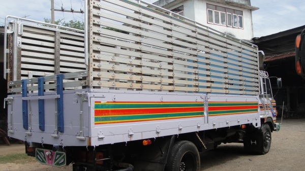 HINO FD165B เครื่องHO6C เทอร์โบ202แรงม้า แรงสะใจ กะบะมีเนียมยาว6เมตร