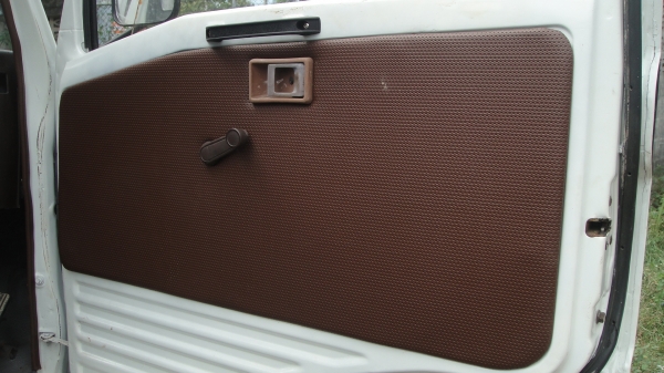 HINO ฃุปเปอร์เสี่ย 117แรง ยาว5.50ม. พื้นเรียบ เครื่องดี คัสฃีสวยจัด