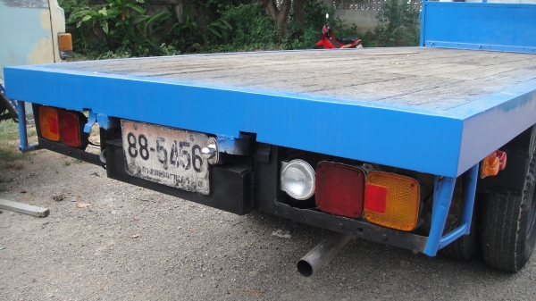 HINO ฃุปเปอร์เสี่ย 117แรง ยาว5.50ม. พื้นเรียบ เครื่องดี คัสฃีสวยจัด