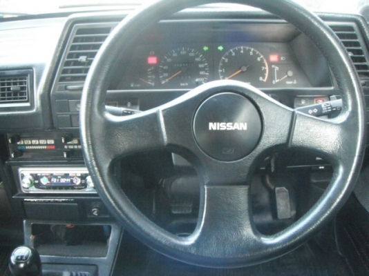 ขายรถnissan rz1 สปอร์ต คูเป้2ประตู