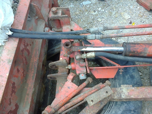 ขายผานดันหน้ารถไถเล็ก ขนาด 20-24แรง สอบถามได้