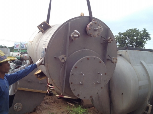 ขายถุงสแตนเลส ขนาด 2,000 ลิตร สภาพสวยมาก ภายในสะอาด มีฝา พร้อมใช้