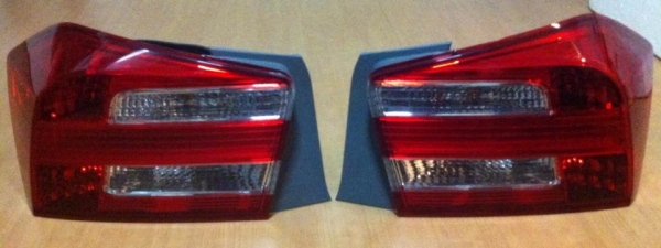 ขายโคมไฟหน้า+หลัง (ขั้วไฟครบ) city 2012 ขายโคมไฟหน้า+หลัง (ขั้วไฟครบ) city 2012