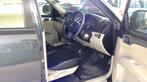 pajero sport 2.5 navi pajero sport 2.5 navi