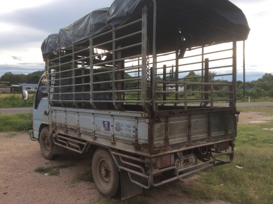 .ขาย4ล้อNKRปี39 เครื่อง88แรง(รถห้างแท้)เดิมๆบางๆไม่เคยทำสี ราคา340,000บาท