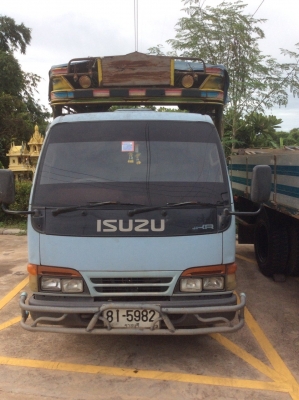 .ขาย4ล้อNKRปี39 เครื่อง88แรง(รถห้างแท้)เดิมๆบางๆไม่เคยทำสี ราคา340,000บาท