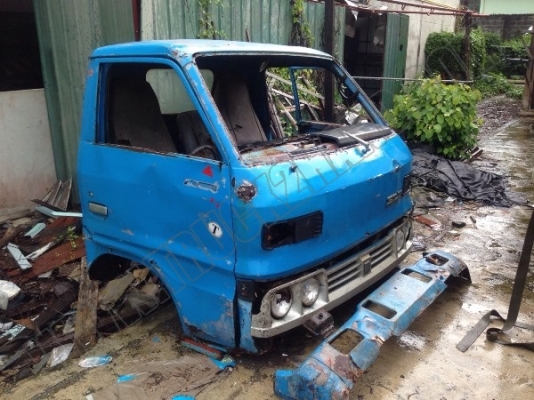 หัวเก๋ง ISUZU ELF