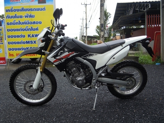 (ขาย) HONDA CRF 250L สภาพเกือบใหม่ รถศูนย์ทะเบียนแท้