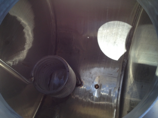 ขายถังสแตนเลสใส่น้ำ ขนาด 1,000 ลิตร และ 500 ลิตร สภาพสวยใสตามรูปพร้อมใช้ครับ