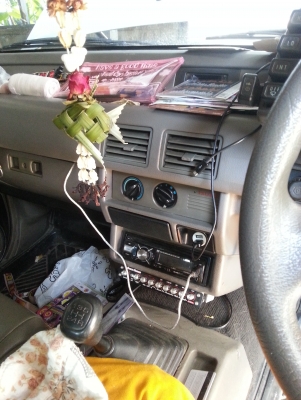 TFR 4ประตู 200,000บาท รถปี97 TFR 4ประตู 200,000บาท รถปี97