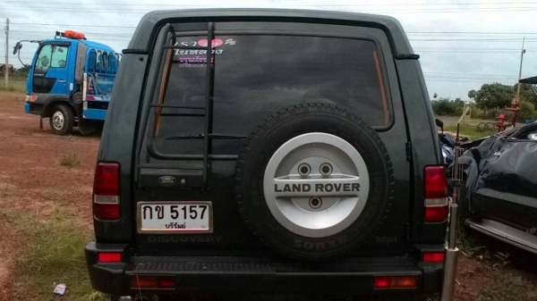 ขายให้เอาไปปั้นต่อ LAND ROVER ปี37 เบนซินเดิมๆ3000ซีซี เอกสารมี ภาษีไม่ขาดต่อ ขายให้เอาไปปั้นต่อ LAND ROVER ปี37 เบนซินเดิมๆ3000ซีซี เอกสารมี ภาษีไม่ขาดต่อ