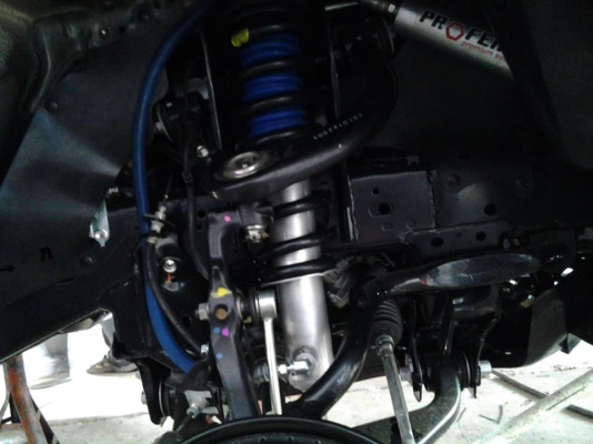โช๊คอัพรถกระบะ Mazda by Shock ProFenDer