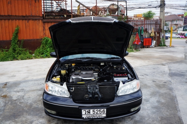 NISSAN CEFIRO A33 ปี 2003 ตัว TOP ขายรถสวย ล้อ MAX แต่ง เบาะหนัง เครื่องเดิมๆวิ่งดี ช่วงล่างแน่น แอร์เย็นๆ ภายในสภาพสวย สีสวย รถพร้อมใช้งาน จัดไฟแนนได้
