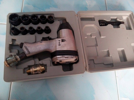 ขายบล้อกลมญี่ปุ่นเเละใต้หวันมือสองครับ