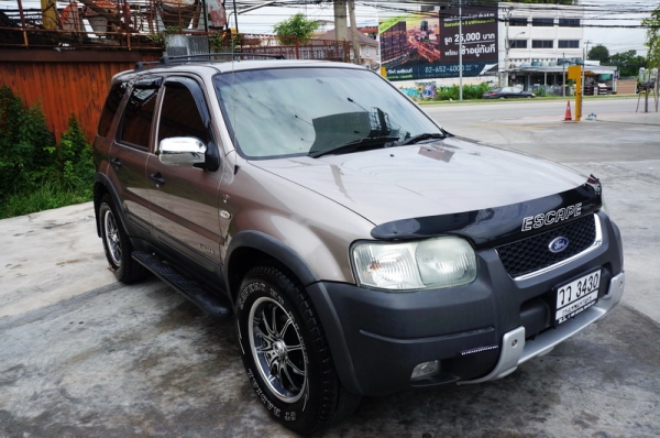 FORD ESCAPE ปี 2003 ตัว TOP ขายรถสวย เดิมๆ ติดแก็ส LPG หัวฉีด หลังคา sunloop ARIBAG เบรค ABS เครื่องวิ่งดี ช่วงล่างแน่น แอร์เย็นๆ ล้อ MAX แต่ง กระจกไฟฟ้า เบาะหนัง ภายในสภาพสวย สีสวย รถพร้อมใช้งาน จัดไฟแนนได้