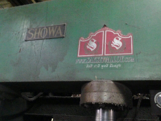 เครื่องพับไฮโดรลิคญี่ปุ่น8ฟุตพับได้6มิลติดต่อ0892224259