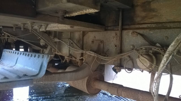 ขาย 10 ล้อหัวยาวเพลาเดียว สภาพพร้อมใช้  เครื่อง 6BD1 165 แรงม้า เกียร์ร็อคเสื้อลาย เพาวเวอร์ ทะเบียนเต็มพร้อมโอนครับ