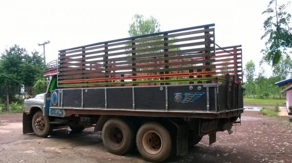 ขาย 10 ล้อหัวยาวเพลาเดียว สภาพพร้อมใช้  เครื่อง 6BD1 165 แรงม้า เกียร์ร็อคเสื้อลาย เพาวเวอร์ ทะเบียนเต็มพร้อมโอนครับ