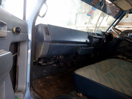 ขายด่วน ดั้มอีชุุชุ NPR115ปี 2537 ห้างแท้ รถเปลี่ยนหัวมา  พวงมาลัยพาเวอร์  แอร์เย็น  F หน้า หลัง