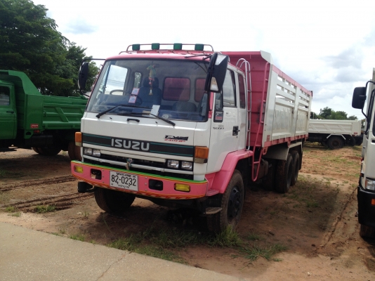 ขาย 10 ล้อดั้มพ์ดิน ISUZU ROCKY เครื่อง 6SA1 210 กระบะยาว 6 เมตร สูง 1.50 เมตร สวยๆครับพร้อมเล่ม ขาย 10 ล้อดั้มพ์ดิน ISUZU ROCKY เครื่อง 6SA1 210 กระบะยาว 6 เมตร สูง 1.50 เมตร สวยๆครับพร้อมเล่ม