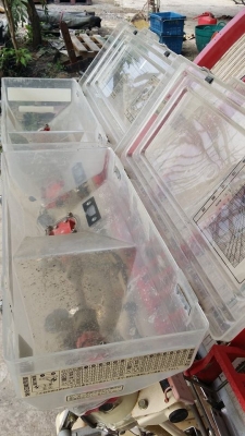 รถปลูกข้าวนั่งขับ YANMAR พร้อมกล่องหยอดปุ๋ยด้านหลัง เก่าญี่ปุ่น  สภาพสวย เครื่องยนต์ติดง่าย สภาพพร้อมใช้งาน