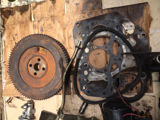 ขายด่วนอะไหล่เครื่องยนต์ดีเซลISUZU 3YA1 ต้องการชิ้นไหนบอกได้