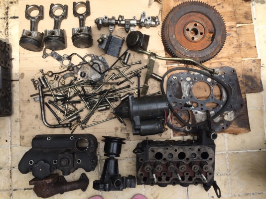 ขายด่วนอะไหล่เครื่องยนต์ดีเซลISUZU 3YA1 ต้องการชิ้นไหนบอกได้