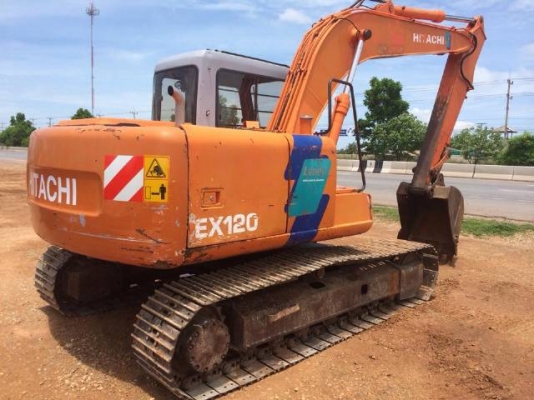 ขายรถแบคโฮ HITACHI EX120-2 ระบบไฟฟ้าเต็ม นำเข้าจากญี่ปุ่น สภาพสวย มี VDO การทำงานครับ ขายรถแบคโฮ HITACHI EX120-2 ระบบไฟฟ้าเต็ม นำเข้าจากญี่ปุ่น สภาพสวย มี VDO การทำงานครับ