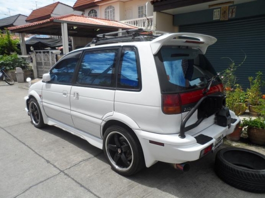 ขาย Mitsubishi Space Runner RVR ปี 1995 ขาย Mitsubishi Space Runner RVR ปี 1995
