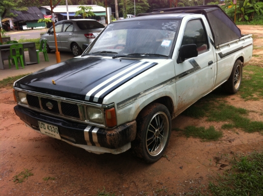 ขาย NISSAN Big M Z16 สวยเดิมบางทั้งคัน สถาพพร้อมใช้งานราคาถูกๆๆ