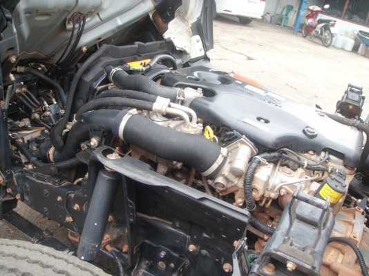 ISUZU NMR ปี 52 (รถสวยมาก) เครื่องยนต์ 130 แรง ยางใหม่ 7 เส้น ยาว 4.30 เมตร สภาพพร้อมใช้งาน