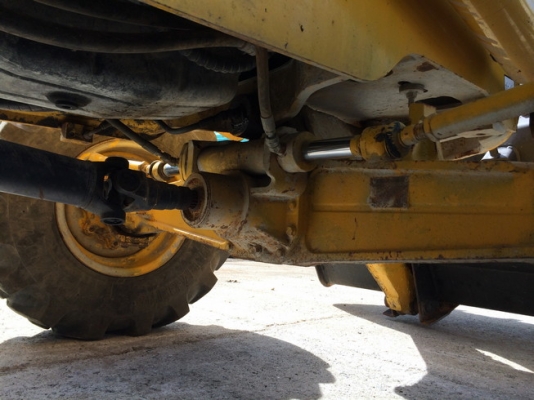 Komatsu WB93R-5 (เทียบเท่า JCB 3CX Site Master) ปี 2007 สภาพสวย นำเข้าจากยุโรป