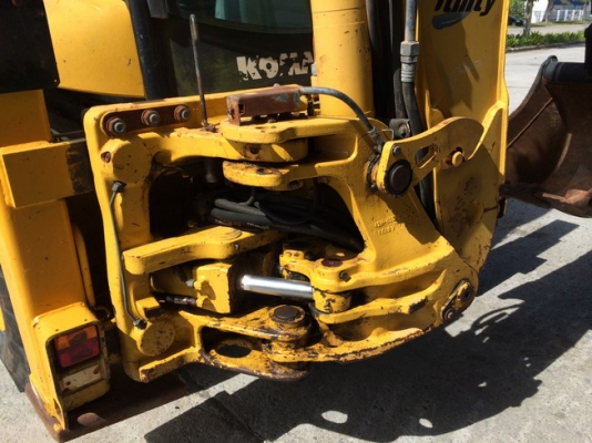 Komatsu WB93R-5 (เทียบเท่า JCB 3CX Site Master) ปี 2007 สภาพสวย นำเข้าจากยุโรป