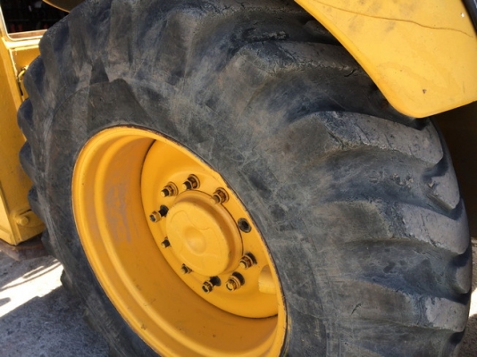 Komatsu WB93R-5 (เทียบเท่า JCB 3CX Site Master) ปี 2007 สภาพสวย นำเข้าจากยุโรป