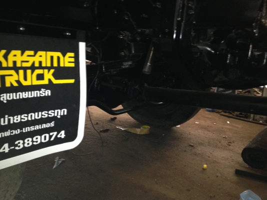 ขายไม่แพง 6 ล้อมีเพลาหน้า-หลัง หรือแบบ 6x6  HINO MEGA เครื่อง HO7C 185 แรงม้าระบบน้ำมัน กระบะดั้มพ์ดิน กระบอกดั้มพ์ 6 ตัน ยาง 900 ขอบ 20 นิ้ว ทำใหม่ทั้งคันพร้อมทะเบียน