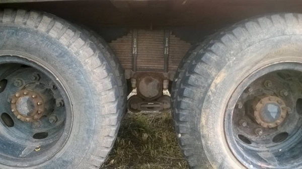 ขาย 10 ล้อหัวยาวเพลาเดียวช่วงล่างใหญ่ F18 เครื่อง 6BF1 185 แรงม้า คัสซีสวยจัด สโลว์กลาง ยางเต็ม ทะเบียนเต็มพร้อมโอนครับ