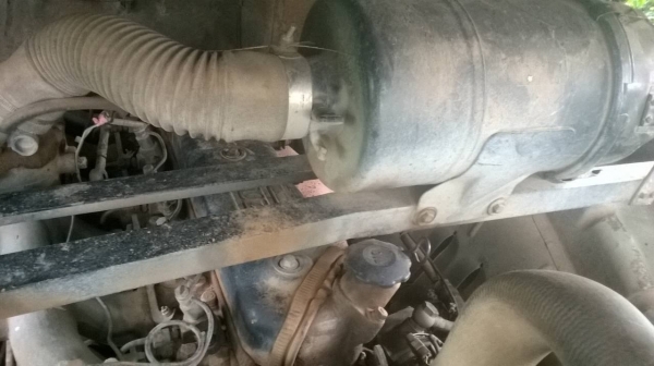 ขาย 10 ล้อหัวยาวเพลาเดียวช่วงล่างใหญ่ F18 เครื่อง 6BF1 185 แรงม้า คัสซีสวยจัด สโลว์กลาง ยางเต็ม ทะเบียนเต็มพร้อมโอนครับ