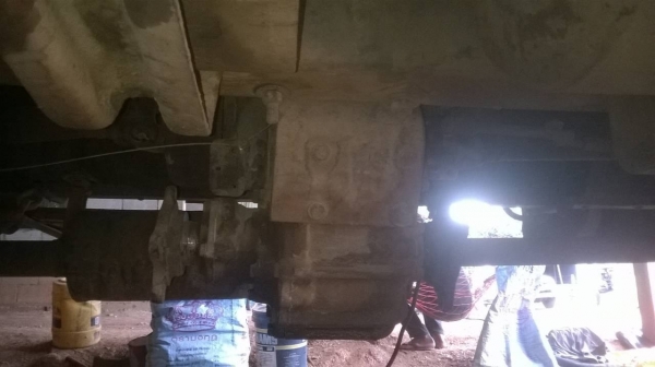 ขาย 10 ล้อหัวยาว 2 เพลาใหญ่ช่วงล่าง ROCKY 175 คานหน้าใหญ่ คัสซีสวย เครื่อง 6BG1 175 ปั้มลม เบรคลมดัน สโลว์กลาง พวงมาลัยพาวเวอร์ ทะเบียนเต็มพร้อมโอน