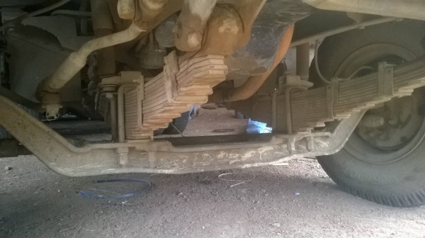 ขาย 10 ล้อหัวยาว 2 เพลาใหญ่ช่วงล่าง ROCKY 175 คานหน้าใหญ่ คัสซีสวย เครื่อง 6BG1 175 ปั้มลม เบรคลมดัน สโลว์กลาง พวงมาลัยพาวเวอร์ ทะเบียนเต็มพร้อมโอน