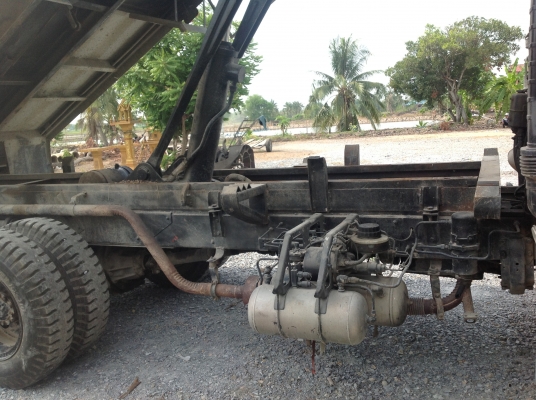รถบรรทุกสิบล้อ