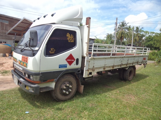 ขายถูกๆคับ((385000บาท)) รถ6ล้อมิตซูห้างแท้ช่วงยาว5เมตร สภาพดีพร้อมใช้งาน