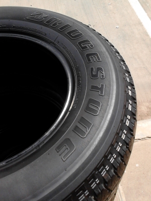 245/70R16 BRIDGE STONE DUELER H/T 840 มีชุด 4 เส้น โทร.081-427-3941 245/70R16 BRIDGE STONE DUELER H/T 840 มีชุด 4 เส้น โทร.081-427-3941