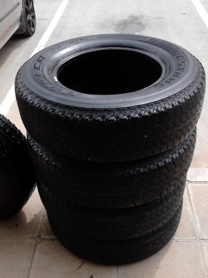 245/70R16 BRIDGE STONE DUELER H/T 840 มีชุด 4 เส้น โทร.081-427-3941 245/70R16 BRIDGE STONE DUELER H/T 840 มีชุด 4 เส้น โทร.081-427-3941