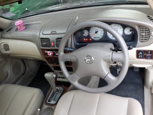 ขาย.SUNNY ติดLPGสภาพดี