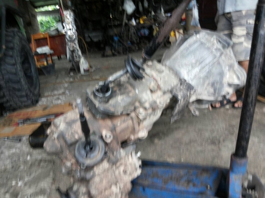 ขายเกียร์4&times;4ไดฮัทสุร็อคกี้5สปิด